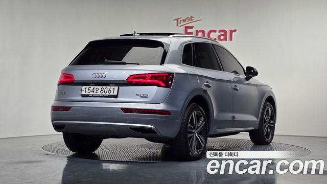Audi Q5 (FY) 50 TDI Quattro Premium 2020 — фото 2