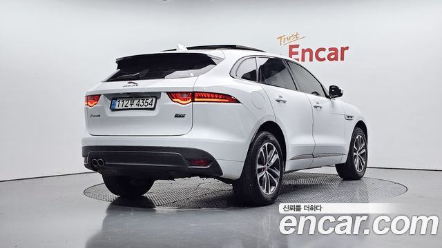 Jaguar F-PACE 20d R-Sport 2018 — фото 2