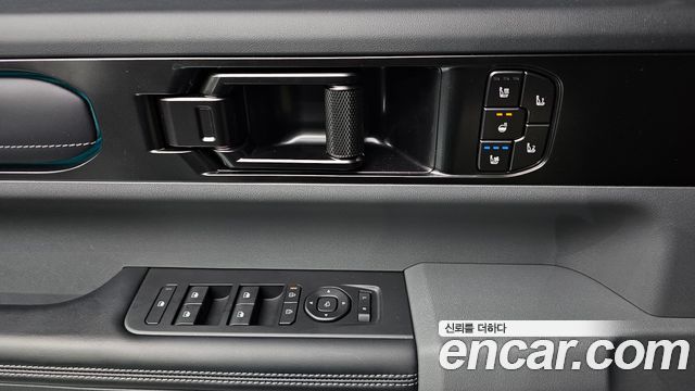 Kia Tasman 2.5T Gasoline 4WD X-Pro 2026 — фото 16