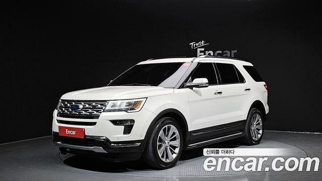 Ford Explorer 2.3 Limited 4WD 5th