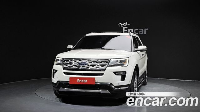Ford Explorer 2.3 Limited 4WD 5th 2018 — фото 3