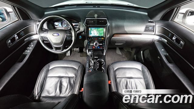 Ford Explorer 2.3 Limited 4WD 5th 2018 — фото 7