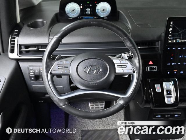 Hyundai Staria 4WD Lounge 9-Seater Inspiration 2023 — фото 17