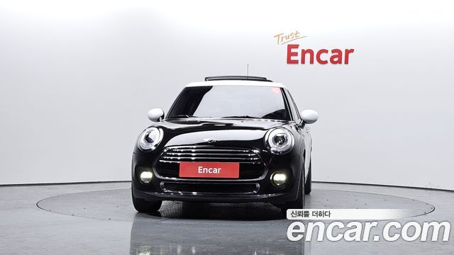 MINI Cooper 5Door HIGH 3rd 2016 — фото 3