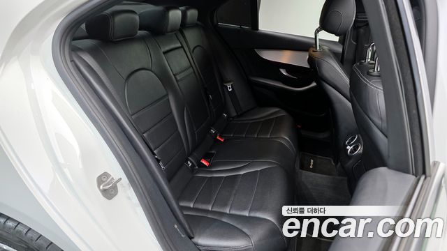 Mercedes-Benz C-Class (W205) C200 AMG Line 2021 — фото 16
