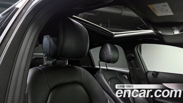 Mercedes-Benz C-Class (W205) C200 AMG Line 2021 — фото 23