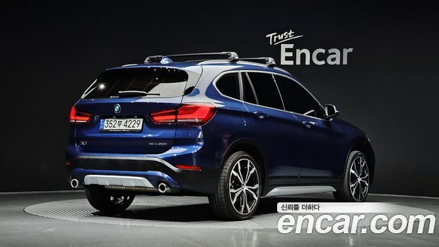 BMW X1 (F48) xDrive 20i xLine 2021 — фото 2