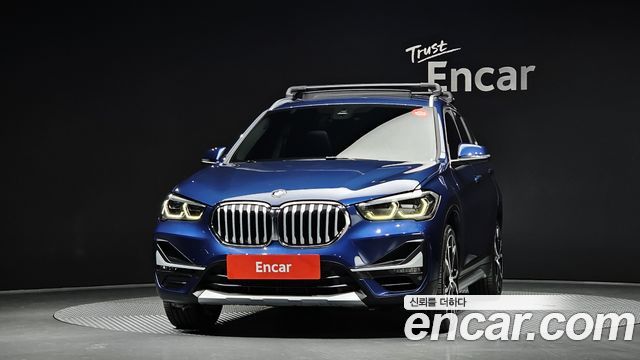 BMW X1 (F48) xDrive 20i xLine 2021 — фото 3