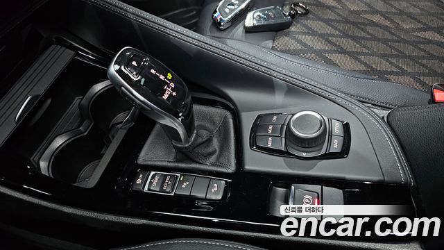 BMW X1 (F48) xDrive 20i xLine 2021 — фото 9