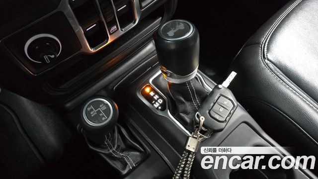 Jeep Wrangler (JL) 2.0 Overland 4Door 2021 — фото 9