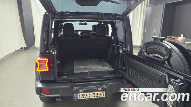 Jeep Wrangler (JL) 2.0 Overland 4Door 2021 — фото 20