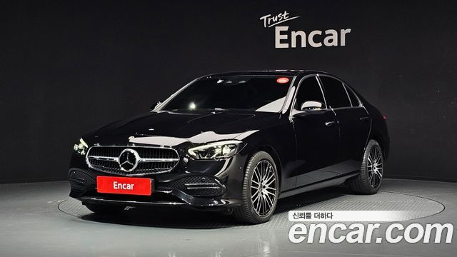 Mercedes-Benz C-Class (W206) C200 Avantgarde