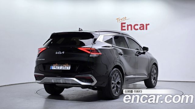 Kia Sportage (V) Gasoline 1.6 Turbo 2WD Nobleless 2022 — фото 2