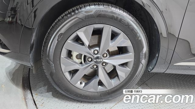 Kia Sportage (V) Gasoline 1.6 Turbo 2WD Nobleless 2022 — фото 5