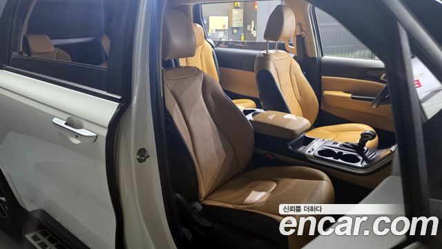 Kia Carnival (IV) Diesel 9-Seater Prestige 2023 — фото 12