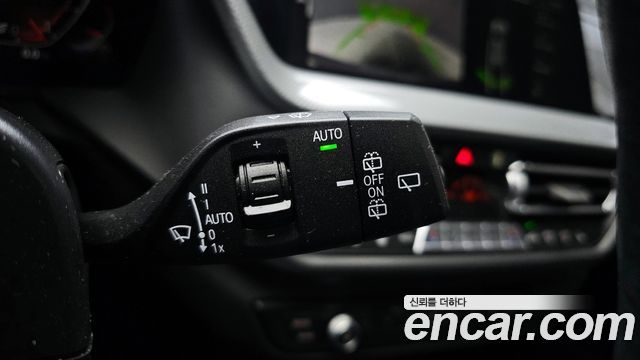BMW 1 Series (F40) 120i Sports 2023 — фото 19