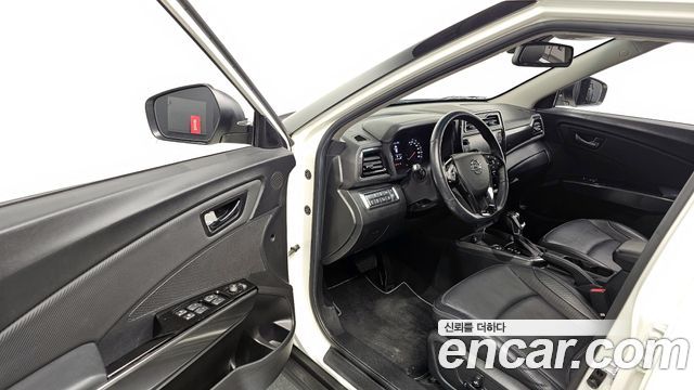 KG Mobility (SsangYong) Very New Tivoli Gasoline 1.5 2WD V3 2022 — фото 10
