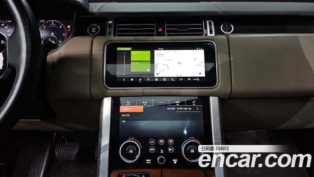 Land Rover Range Rover (IV) 4.4 SDV8 AB LWB DIESEL 2019 — фото 14