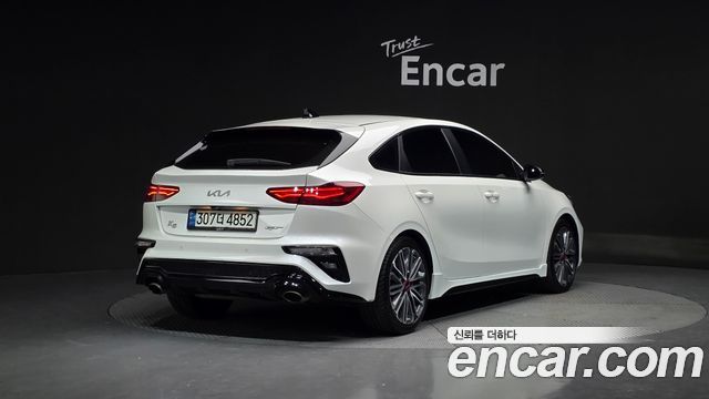 Kia K3 (II) 1.6 Turbo GT 5Door Signature 2022 — фото 2