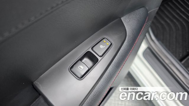 Kia K3 (II) 1.6 Turbo GT 5Door Signature 2022 — фото 18