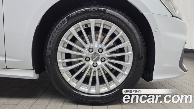 Audi A6 (C8) 40 TDI Quattro Premium 2021 — фото 5
