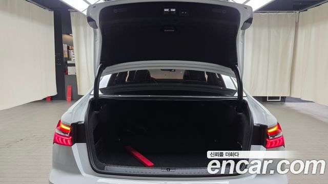 Audi A6 (C8) 40 TDI Quattro Premium 2021 — фото 20