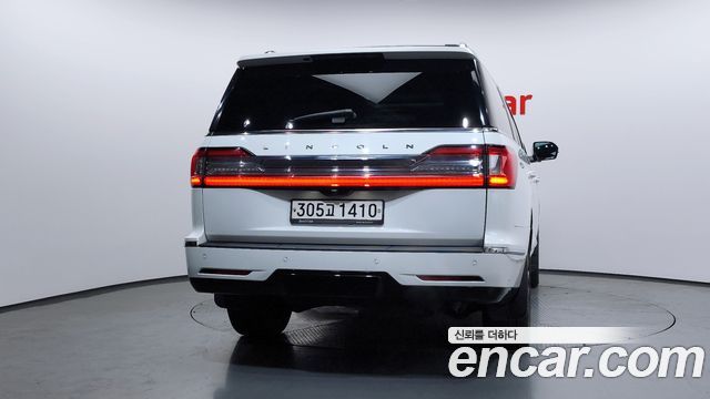 Lincoln Navigator (IV) 3.5L Black Label 2020 — фото 4