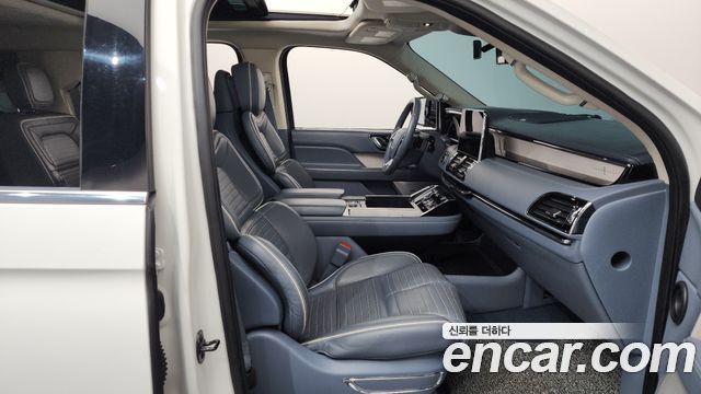 Lincoln Navigator (IV) 3.5L Black Label 2020 — фото 11
