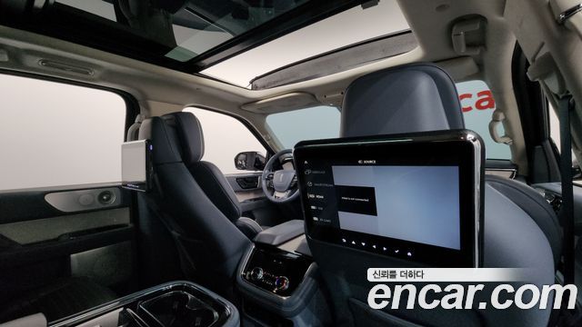 Lincoln Navigator (IV) 3.5L Black Label 2020 — фото 19