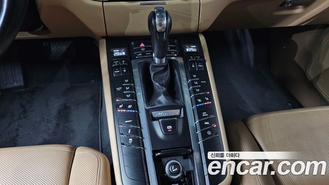 Porsche Macan 3.0 S Diesel 95B 2017 — фото 9