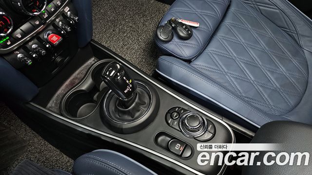 MINI Cooper S Countryman ALL4 Classic Launch Pack 2nd 2023 — фото 9