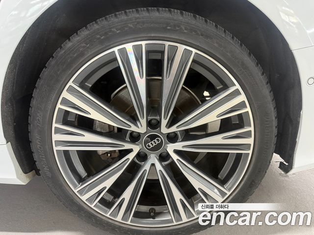Audi A6 (C8) 45 TFSI Quattro Premium 2023 — фото 15