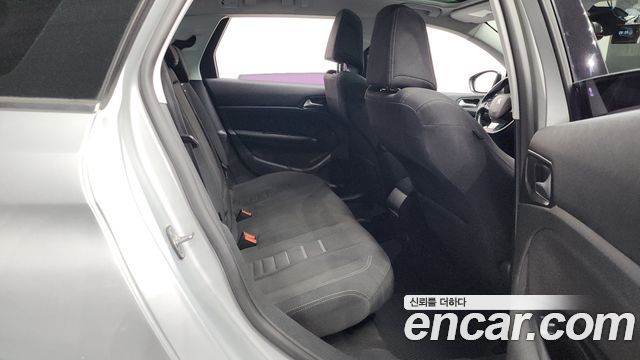 Peugeot 308SW (II) 2.0 BlueHDi Allure 2015 — фото 12