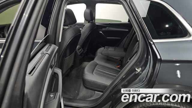 Audi Q5 (FY) 45 TFSI Quattro 2022 — фото 11
