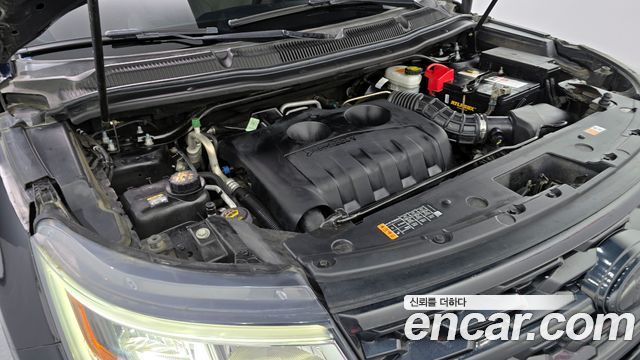 Ford Explorer 2.3 Limited 4WD 5th 2018 — фото 6