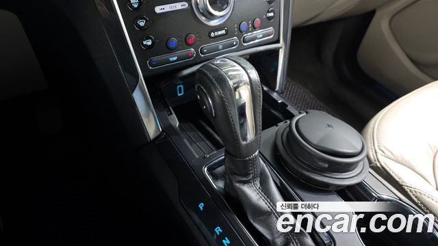 Ford Explorer 2.3 Limited 4WD 5th 2018 — фото 9