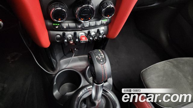 MINI Cooper S JCW 3rd Generation 2019 — фото 9