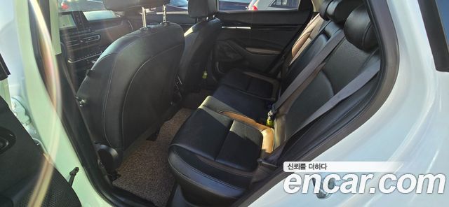 Kia Seltos Gasoline 1.6 Turbo 2WD Signature 2023 — фото 20