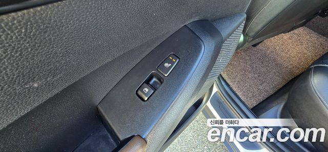 Kia Seltos Gasoline 1.6 Turbo 2WD Signature 2023 — фото 21