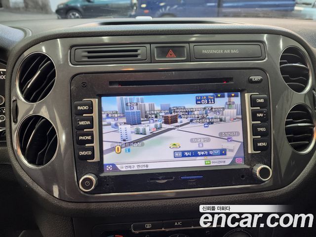 Volkswagen Tiguan 2.0 TDI Comfort 5N 2015 — фото 9