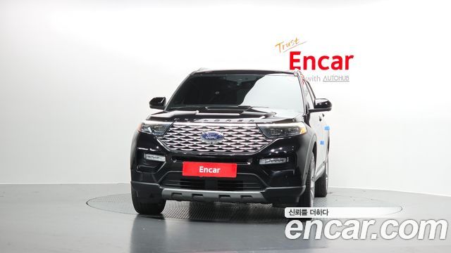 Ford Explorer (VI) 3.0 Platinum 4WD 2021 — фото 3