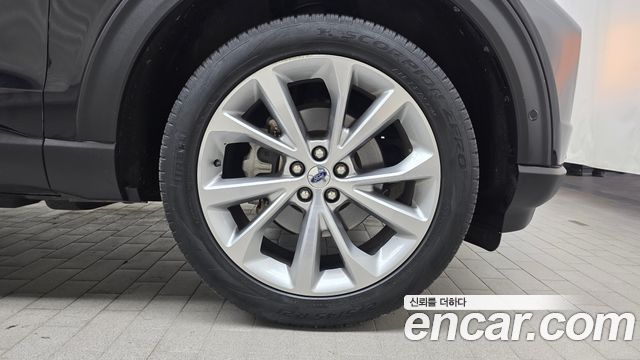 Ford Explorer (VI) 3.0 Platinum 4WD 2021 — фото 5