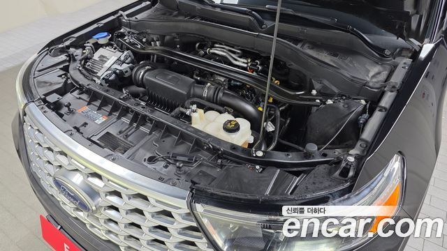 Ford Explorer (VI) 3.0 Platinum 4WD 2021 — фото 6