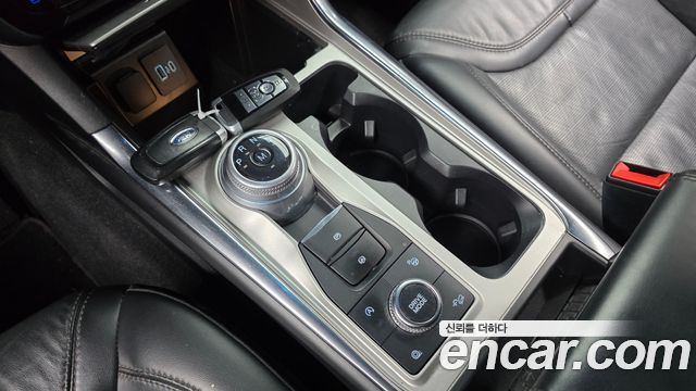 Ford Explorer (VI) 3.0 Platinum 4WD 2021 — фото 9