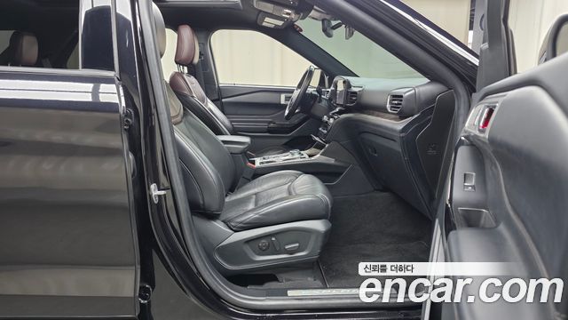 Ford Explorer (VI) 3.0 Platinum 4WD 2021 — фото 11