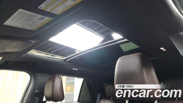 Ford Explorer (VI) 3.0 Platinum 4WD 2021 — фото 19