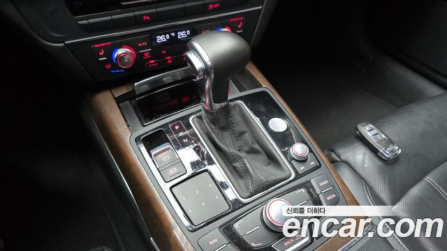 Audi A6 3.0 TFSI Quattro Dynamic C7 2012 — фото 9
