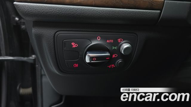 Audi A6 3.0 TFSI Quattro Dynamic C7 2012 — фото 17