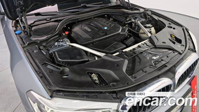 BMW 5 Series (G30) 520d xDrive M Sport Package Plus 2018 — фото 6