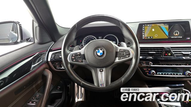 BMW 5 Series (G30) 520d xDrive M Sport Package Plus 2018 — фото 13